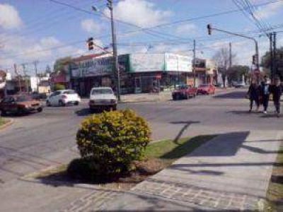 Una asociaci�n para discapacitados exige que una calle vuelva a ser doble mano