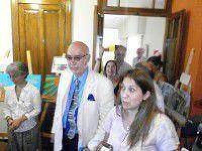 Hoy evalu� el jurado y el lunes se conocen los ganadores del Concurso de Pintura �Saladillo Latente�