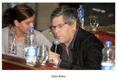 Britos acus� a Pittelli y Franetovich por 