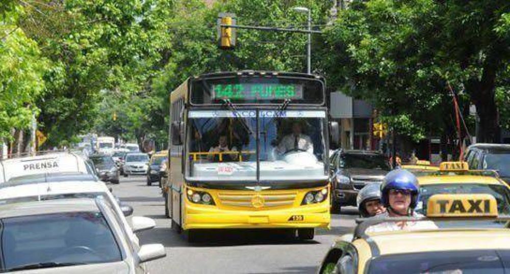 El boleto de colectivo costar� cinco pesos