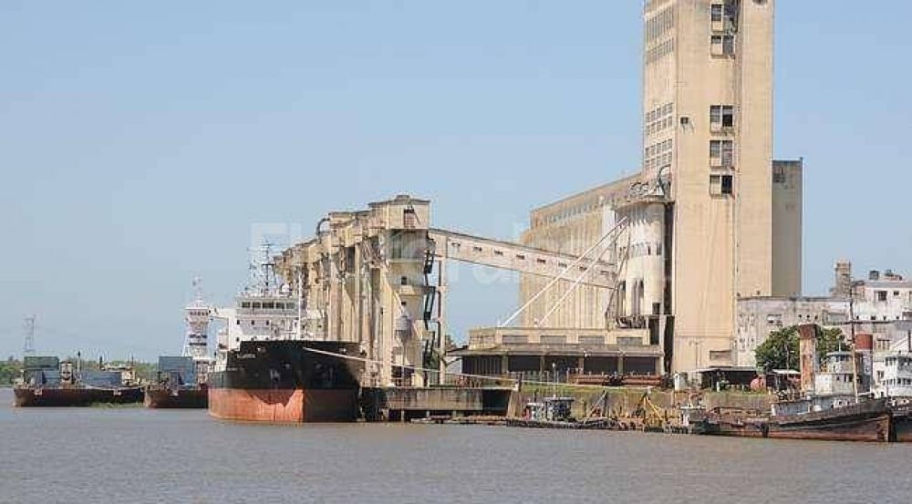 Entidades productivas piden por la licitaci�n del puerto a Bonfatti