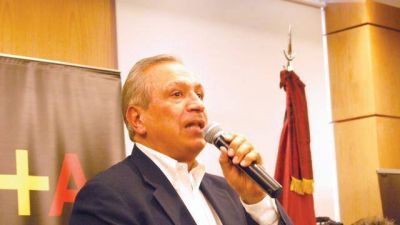 Con el bloqueo bancario exigido, Romero espera frenar la causa por enriquecimiento