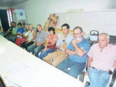 Se analizaron los problemas de los caminos de Ram�n Biaus y Henry Bell