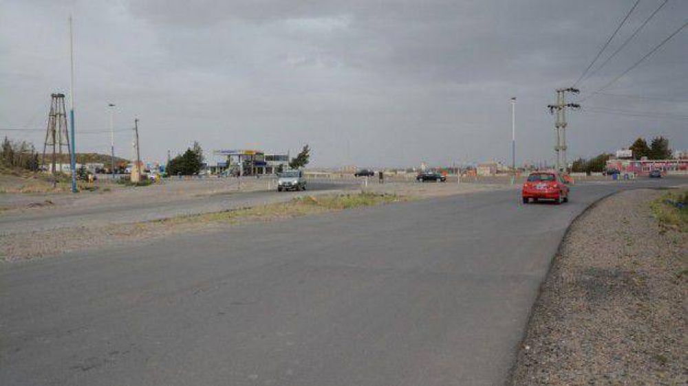 Qued� habilitada la avenida que une la Ruta 3 con el aeropuerto de Comodoro Rivadavia