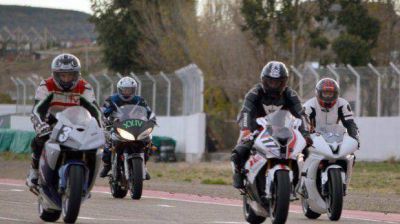 Las Motos de Velocidad cerrar�n el domingo su primer campeonato