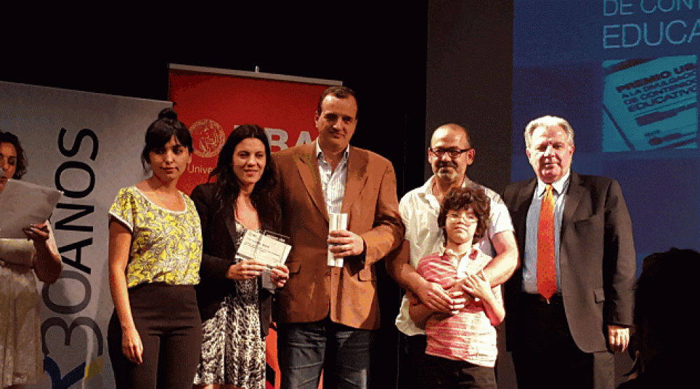 AySA recibi los premios UBA por sus producciones Aguas Adentro y Planeta Azul