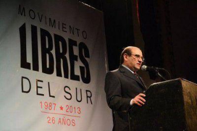 Siguen las pol�micas por la candidatura de Lousteau