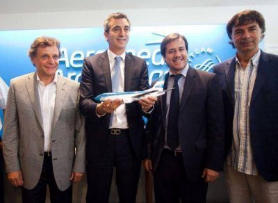 Pulti, Randazzo y Recalde anunciaron el incremento de los vuelos de Aerol�neas Argentinas hacia Mar del Plata