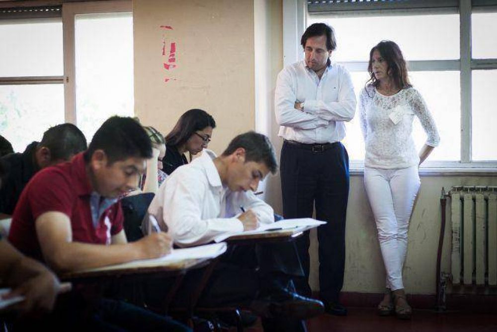 La segunda etapa de selecci�n para la Polic�a Local ser� cursada por 1050 aspirantes