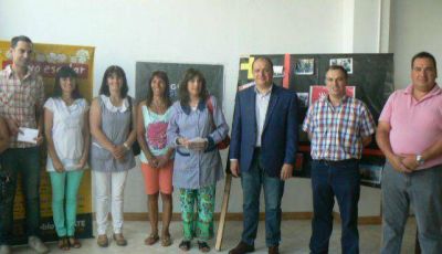 Entregaron subsidios a entidades y escuelas