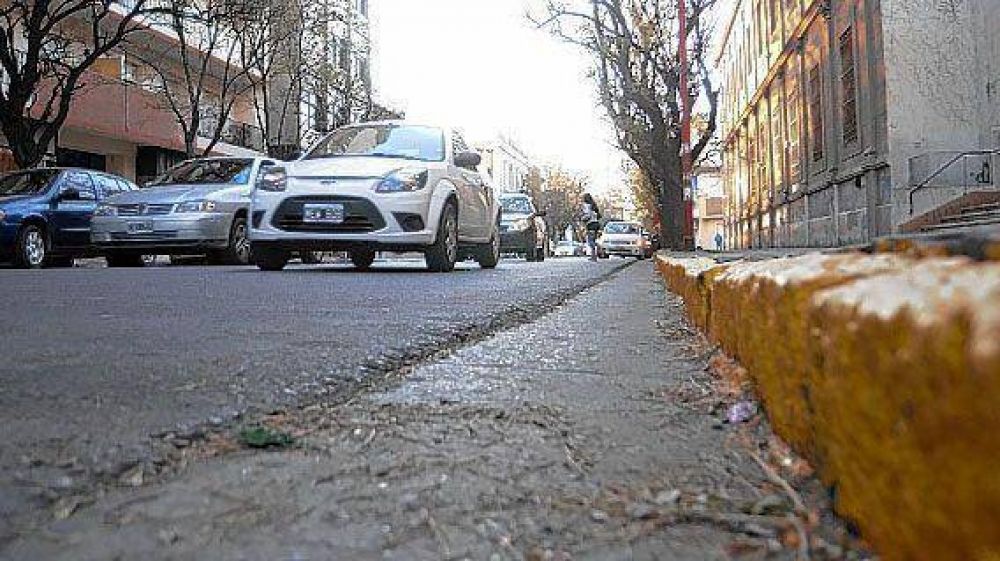 Estacionamiento: todo indica que Gustavo Bevilacqua vetar� la ordenanza