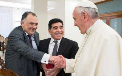 Francisco recibr� las credenciales del nuevo embajador argentino en el Vaticano