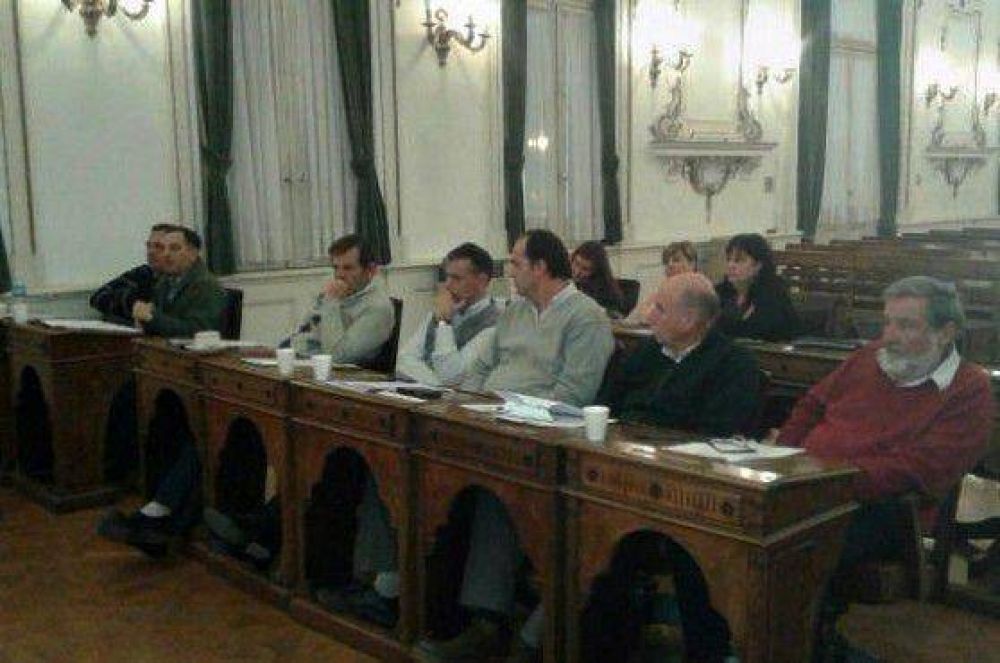 Definieron temario para la sesi�n extraordinaria del HCD