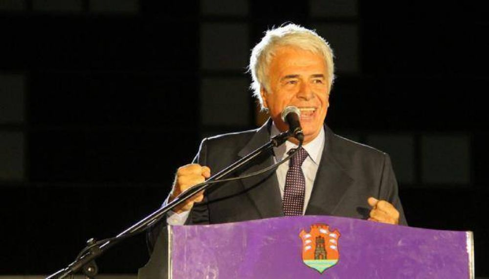 El gobernador cambia su equipo para el �ltimo a�o