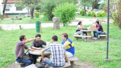 Provincia y UNT presentan la campa�a 