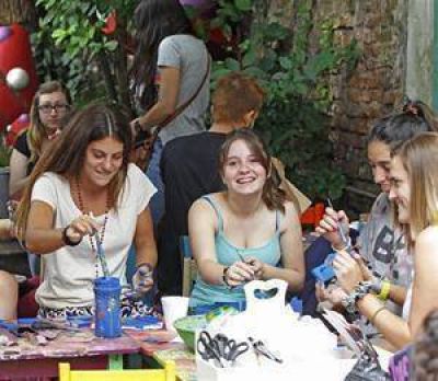 F�brica de juguetes: los m�s de 6000 voluntarios que ayudan a Pap� Noel