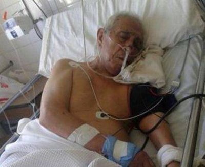 Un revistero empuj� a un anciano de 82 a�os