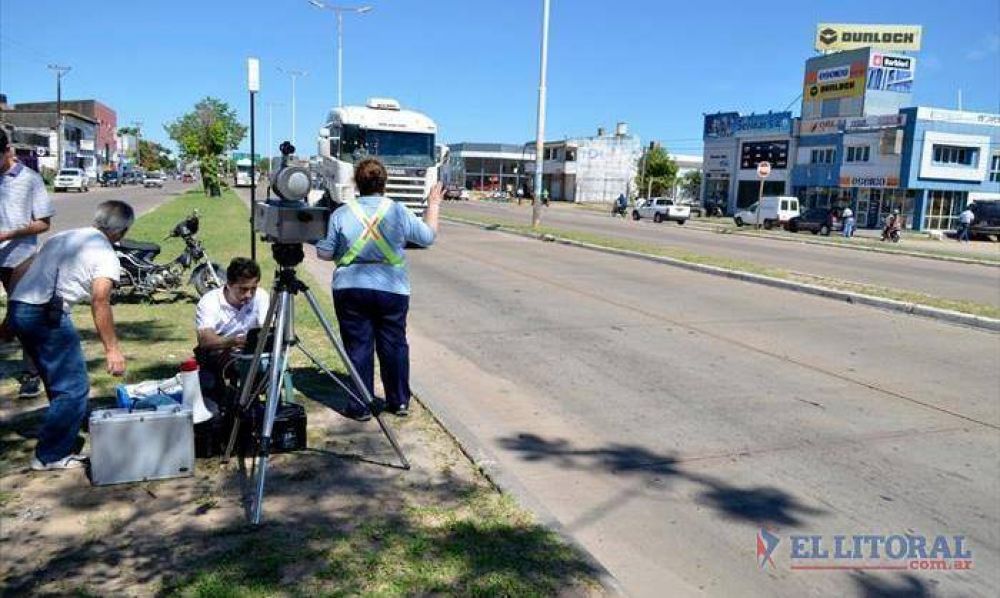 Iniciaron controles de velocidad en las principales avenidas
