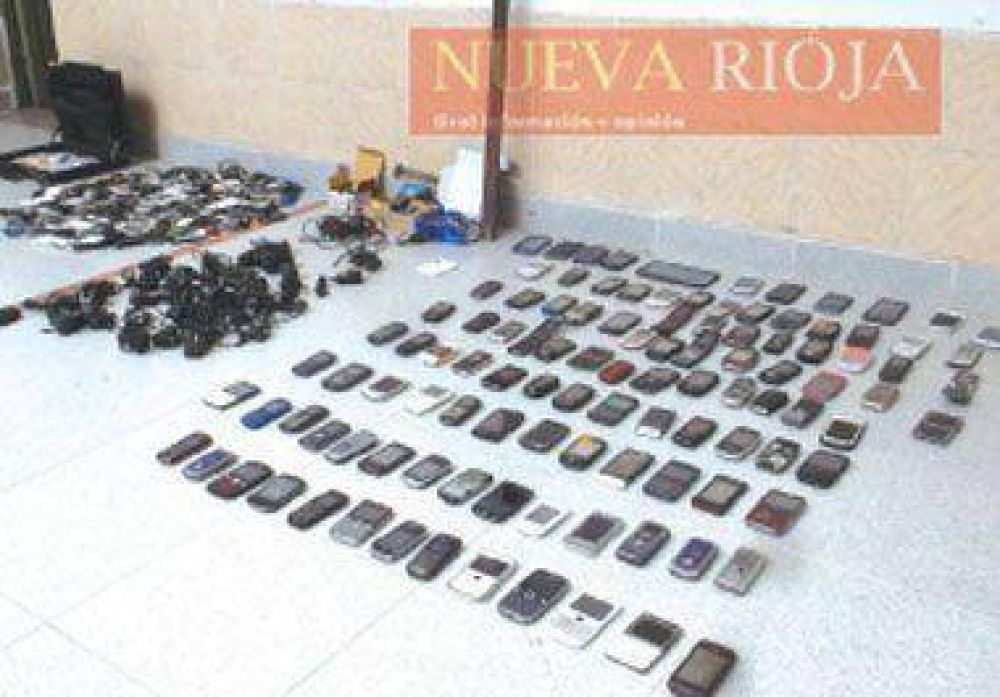 Detuvieron una joven que hab�a robado m�s de 100 celulares