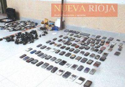 Detuvieron una joven que hab�a robado m�s de 100 celulares