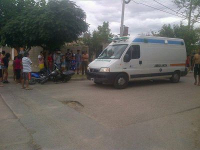 Colisi�n entre dos motos tiene como protagonistas a tres menores