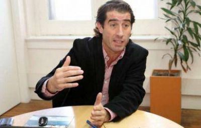 El Municipio avanza con el proceso para la puesta en marcha del sistema de estacionamiento medido