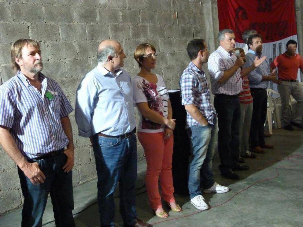 GERARDO MORALES: �CONVOCAMOS A LAS FAMILIAS JUJE�AS A PENSAR EL FUTURO�