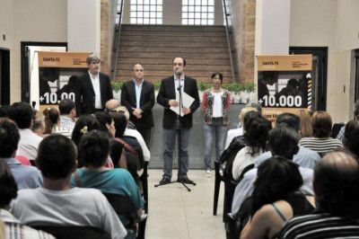 El Plan de Regularizaci�n Dominial ya alcanz� a m�s de 10 mil familias en la ciudad