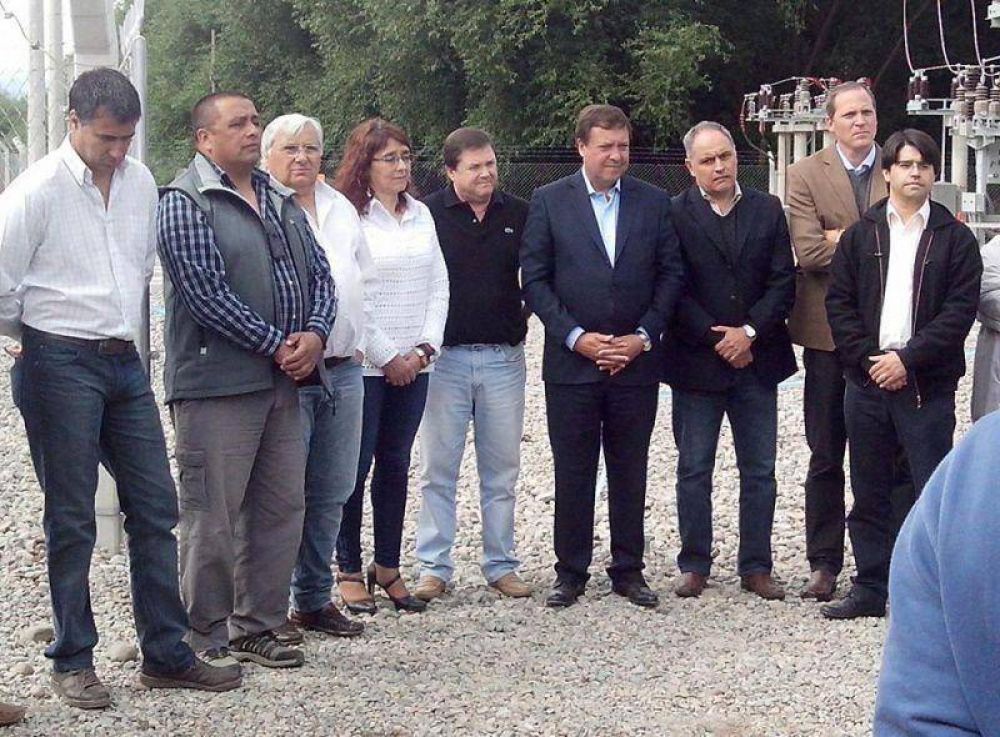 Trabajadores de Luz y Fuerza destacaron que El Bols�n ingresar� al Interconectado Nacional