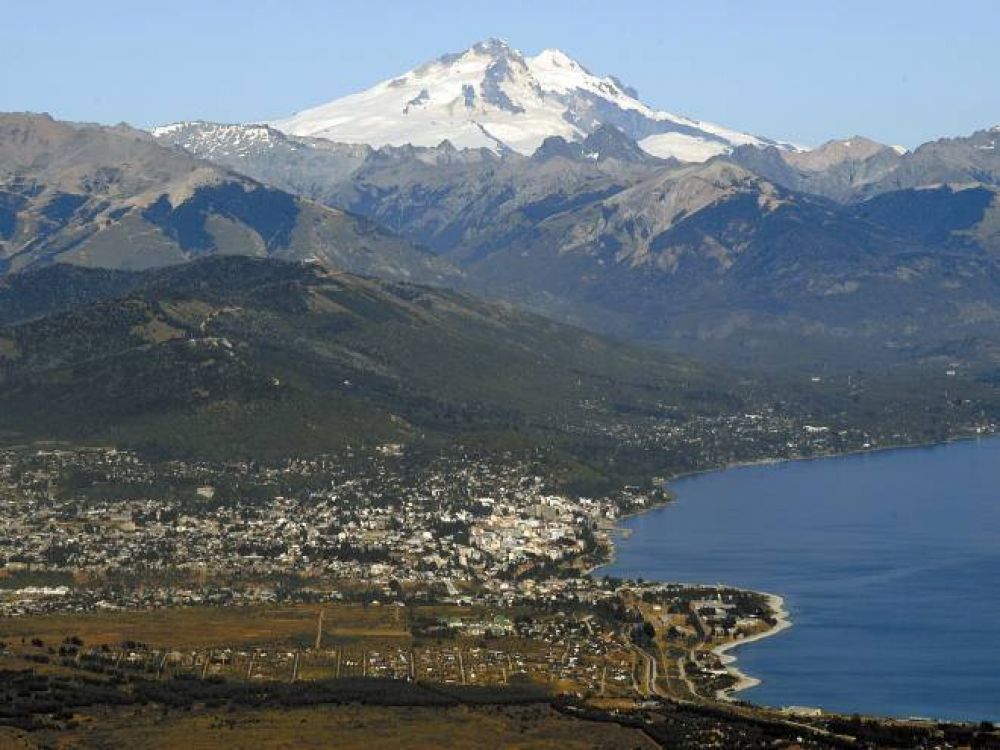 Weretilenck se comprometi� a realizar obras para el Turismo