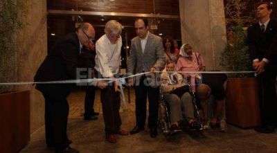 Se inaugur� el hotel de UNL-ATE