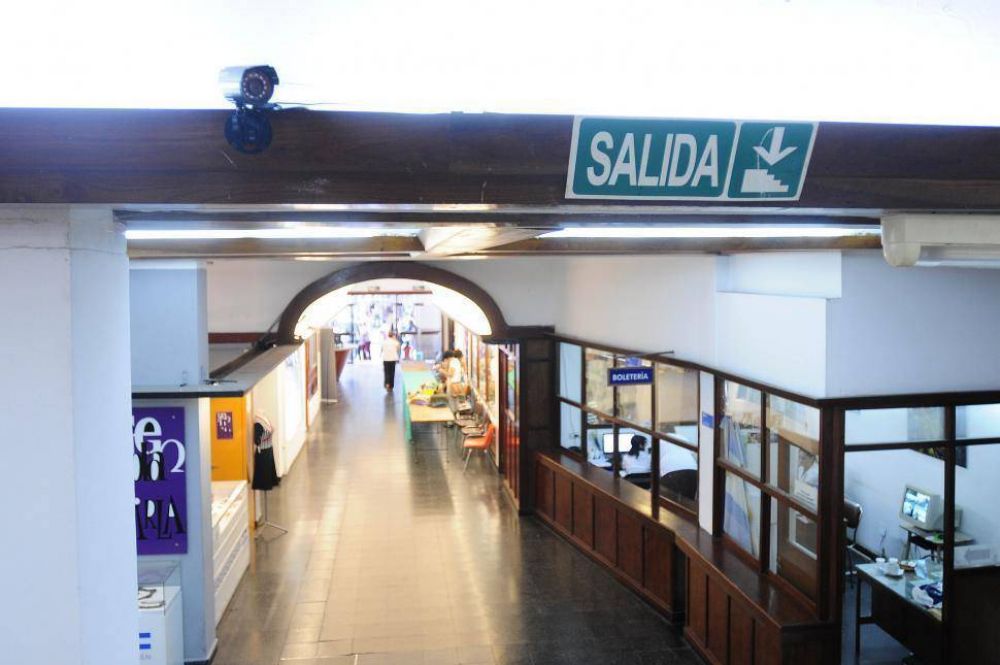 Instalaron c�maras de seguridad en las salas del Virla