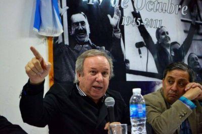 Peralta reinaugur� sede gregorense del PJ y dijo que es momento de un cambio en esa localidad