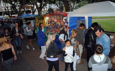 Se realiz� la �ltima feria de artesanos locales del a�o