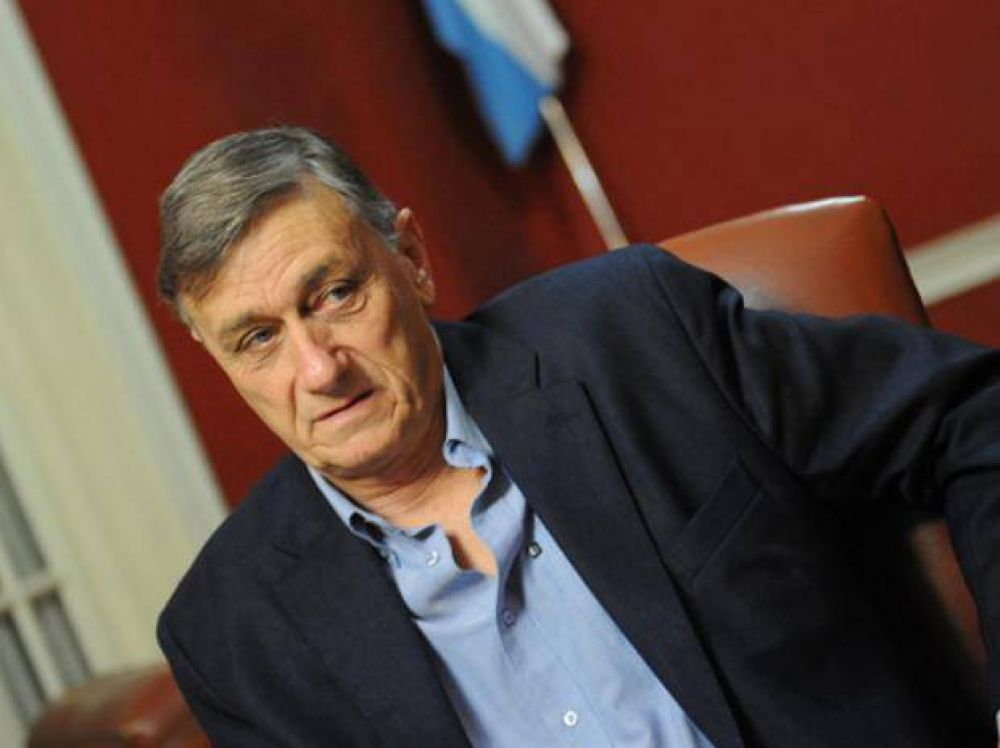 Binner se prepara para impulsar su candidatura presidencial sin el FAU