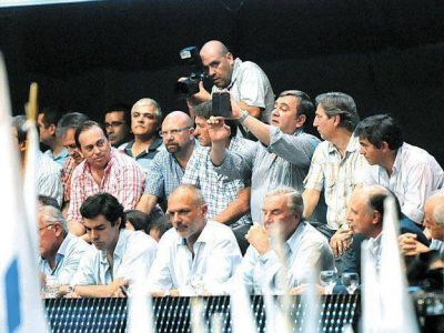 Elecciones 2015: Mazz�n les advirti� a los intendentes del Partido Justicialista que no desdoblen