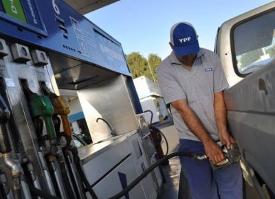 El 24 y el 31 las estaciones de servicio atender�n de 22 a 6