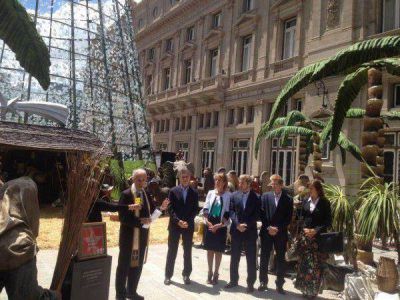 Poli, Macri, Frigerio y Gorleri en la Plaza del Vaticano