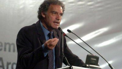 Ibarra: �La Ciudad triplic� la deuda en d�lares con tasas alt�simas�