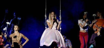 Tini Stoessel cant� en Palermo por el medioambiente