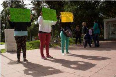 Mujeres rescatadas pidieron trabajo digno a la Gobernadora