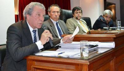 �Les duele que el gobierno realice una obra que el FCyS durante 20 a�os no quiso hacer�