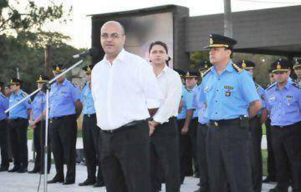 El Gobierno puso en marcha el operativo policial Felices Fiestas