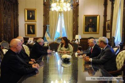 Cristina recibi� a la c�pula de la Iglesia cat�lica en Casa de Gobierno