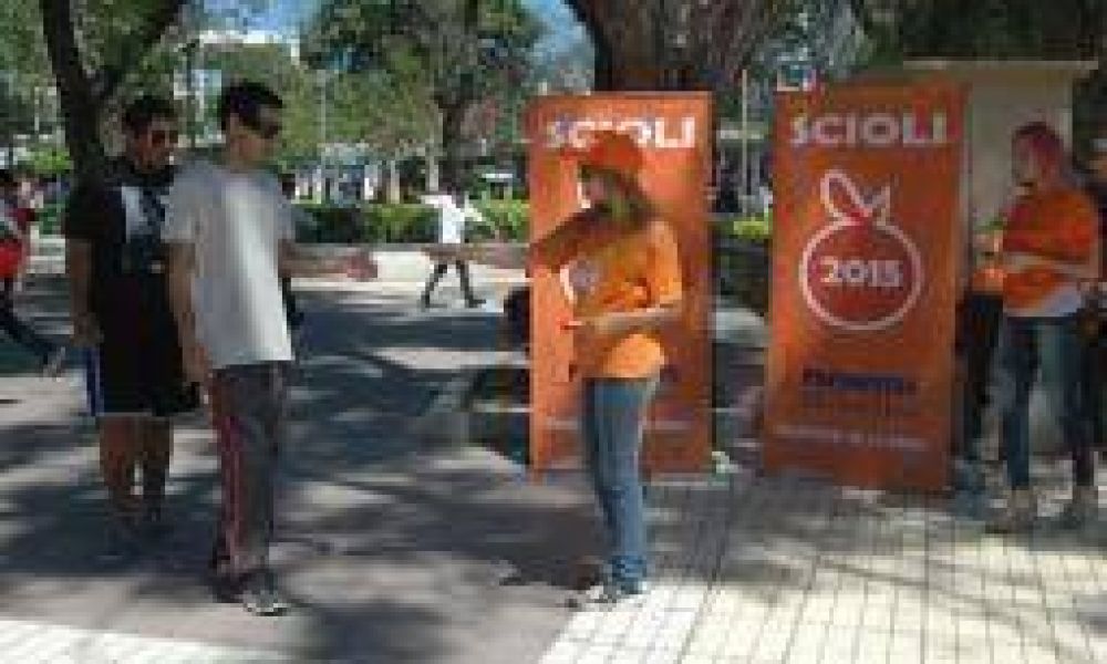 Scioli busca seguir sumando adhesiones en territorio riojano