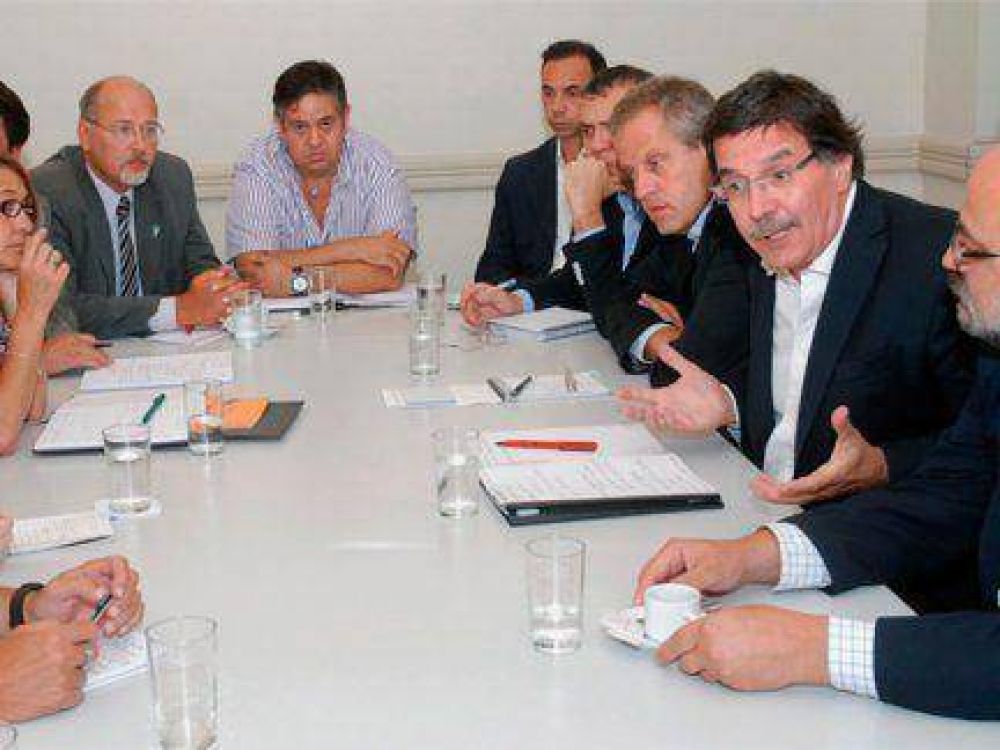 Se inici� la paritaria docente nacional: Reclaman suba salarial de 40 por ciento