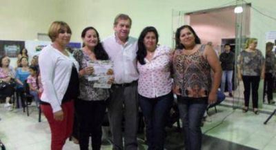 La Municipalidad premi� a los ganadores del Concurso de Pesebres