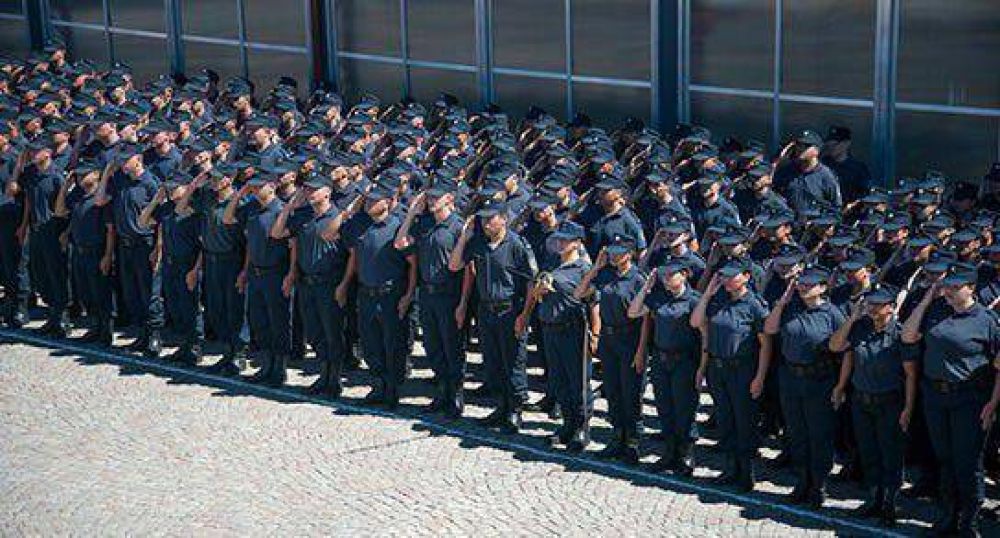 Asumen los nuevos jefes policiales de Regi�n