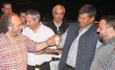 Brindis de fin de a�o y posiciones de cara a 2015