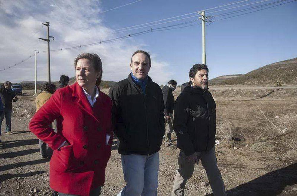 Martini y Do�ate anunciaron un centro de acceso a la justicia para Bariloche